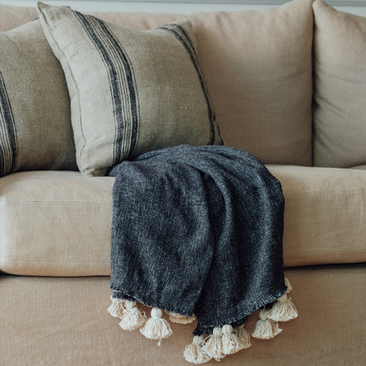 Tasselled cotton throw, 180x130, midnight blue