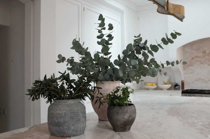 Medium antique finish ceramic flower pot