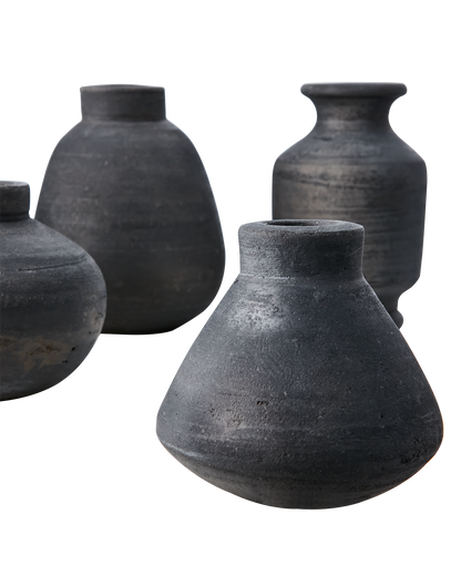 Set of 6 small pots- Various sizes