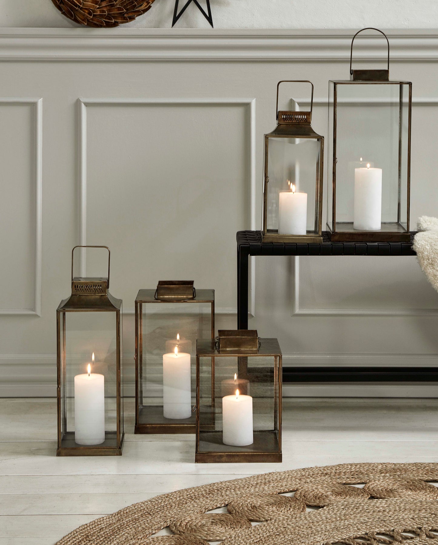 Square lantern with flat top