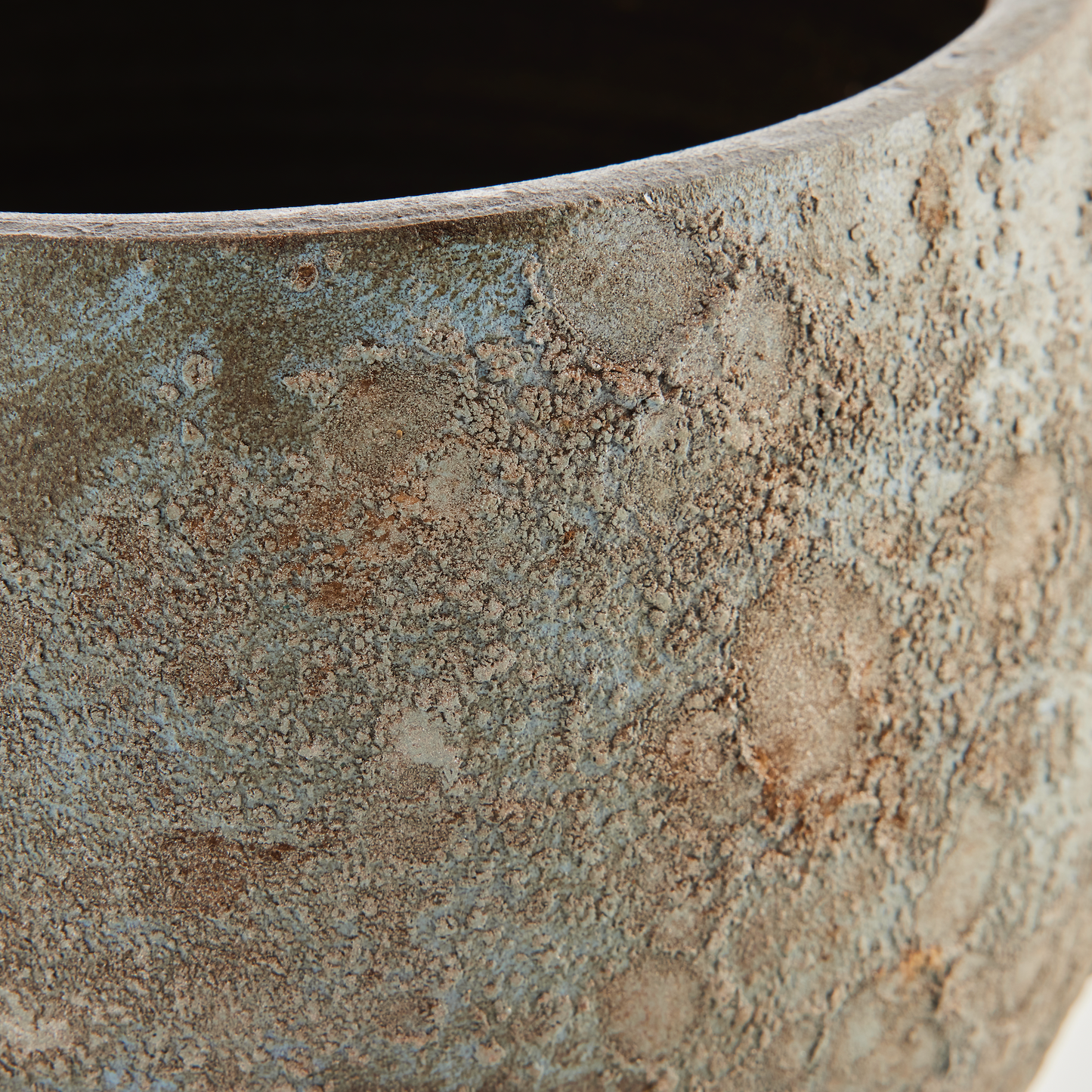 Large antique finish ceramic flower pot