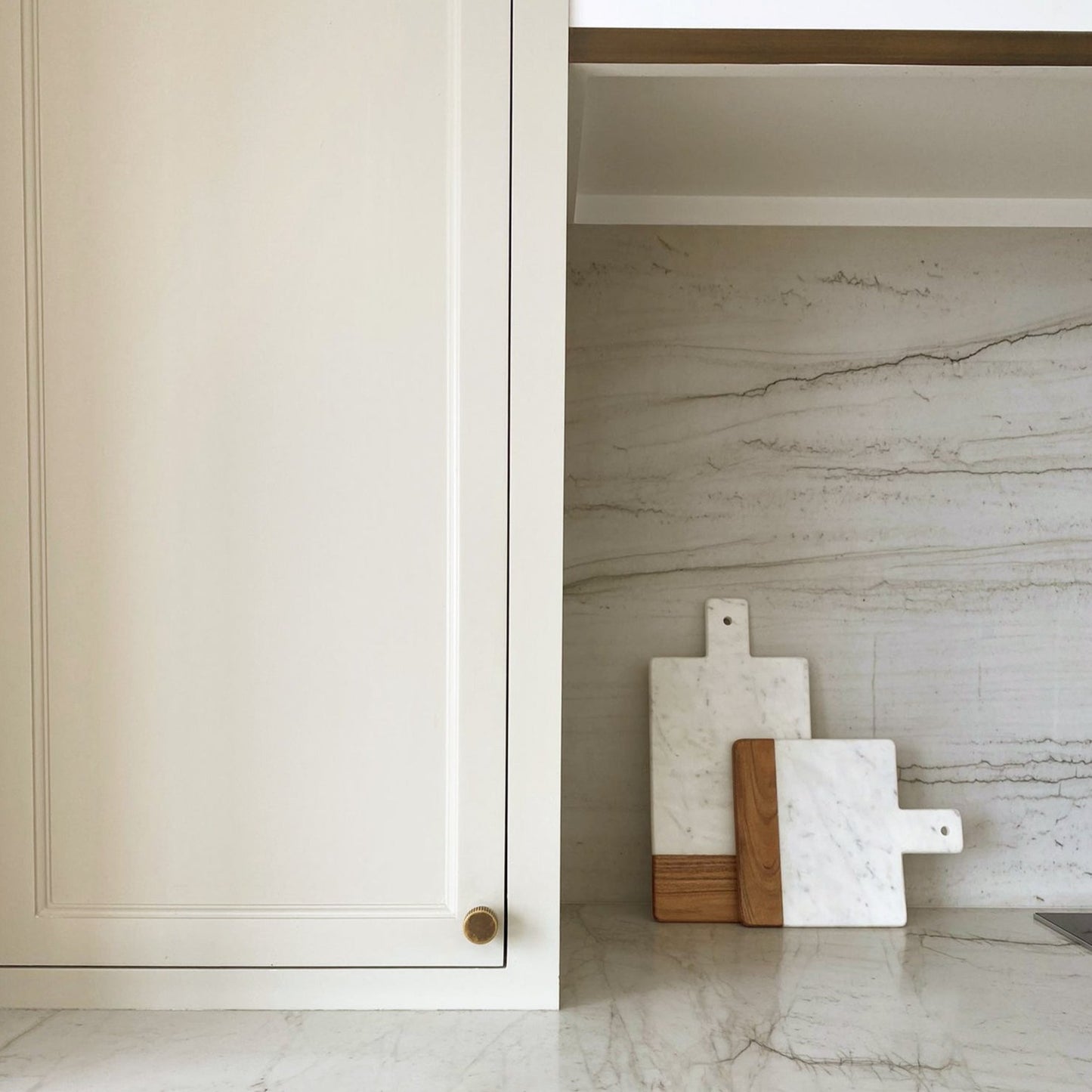 White marble & wood rectangular cutting board